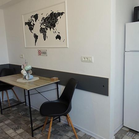 Balcescu Apartment Self Check-In تيميشورا المظهر الخارجي الصورة